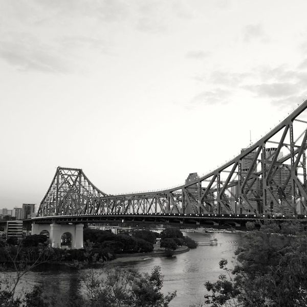 The infamous Story Bridge connecting the banks of the Brisbane River