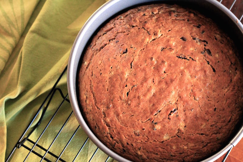 banana-and-cacao-nib-cake-cooked