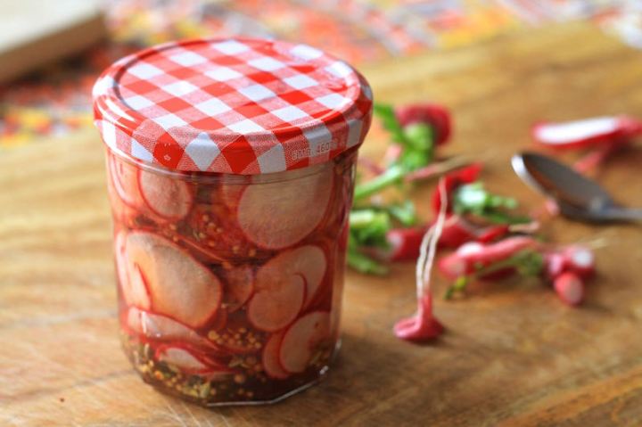 Pickled radishes