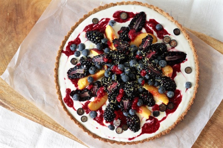 Healthy crust made with coconut oil, sunflower seeds, almond and oats