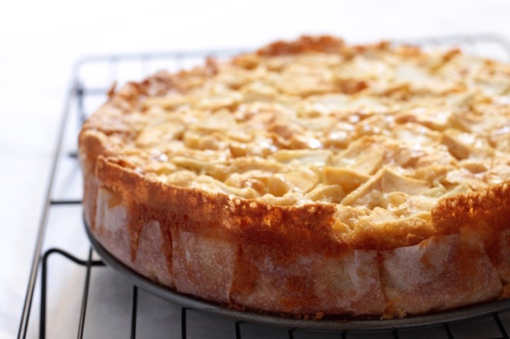 The River Cafe's Apple and Lemon Cake, April 2016