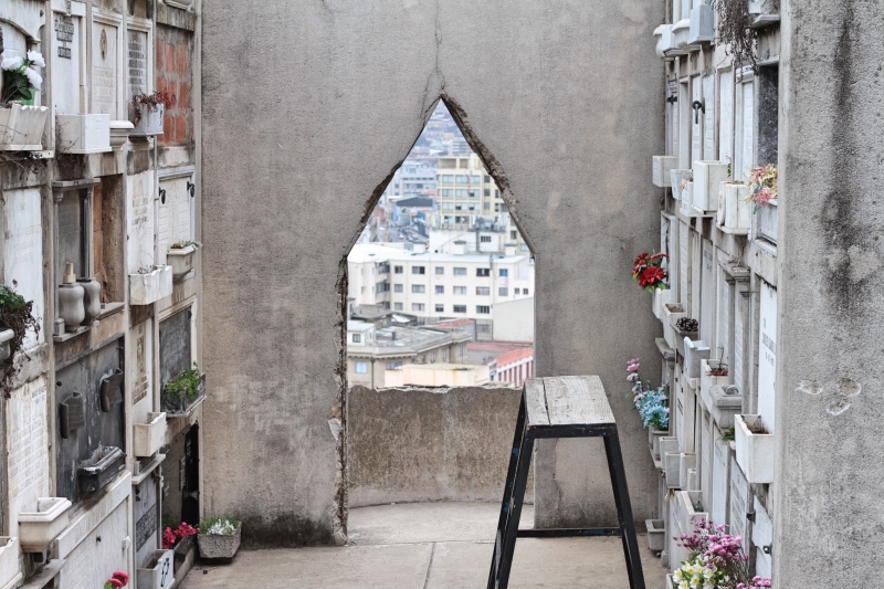Cemetery on the hill, Valparaiso